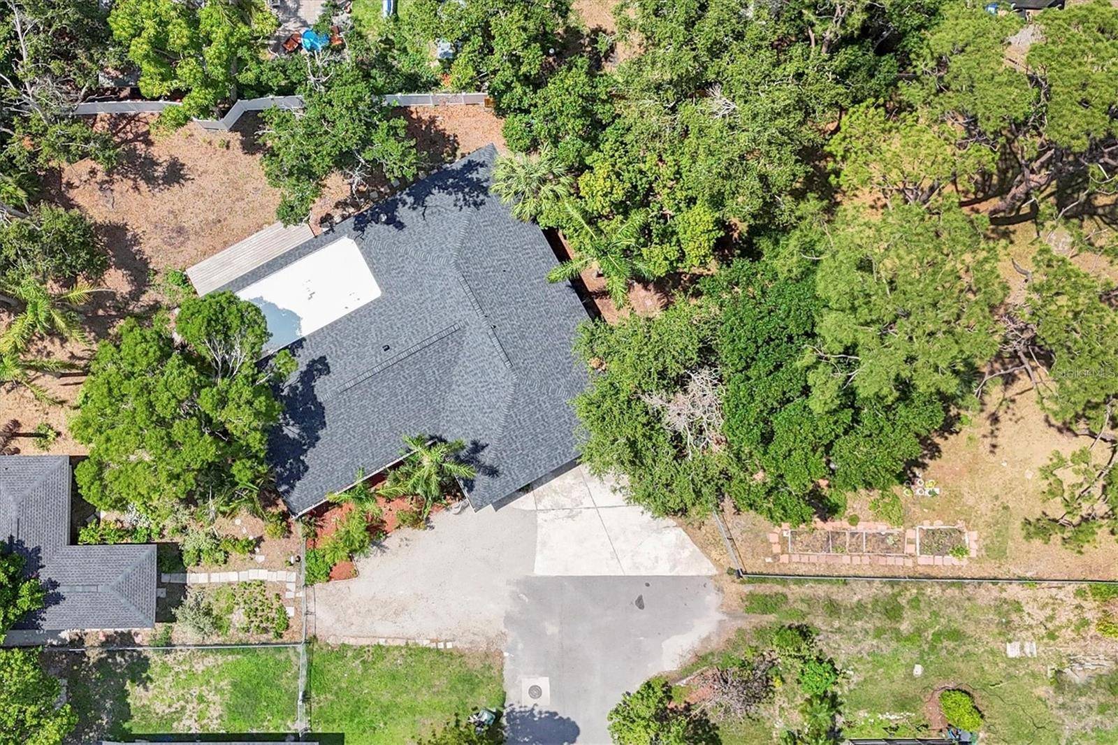 Sarasota, FL 34231,2866 E RAINBOW CIR