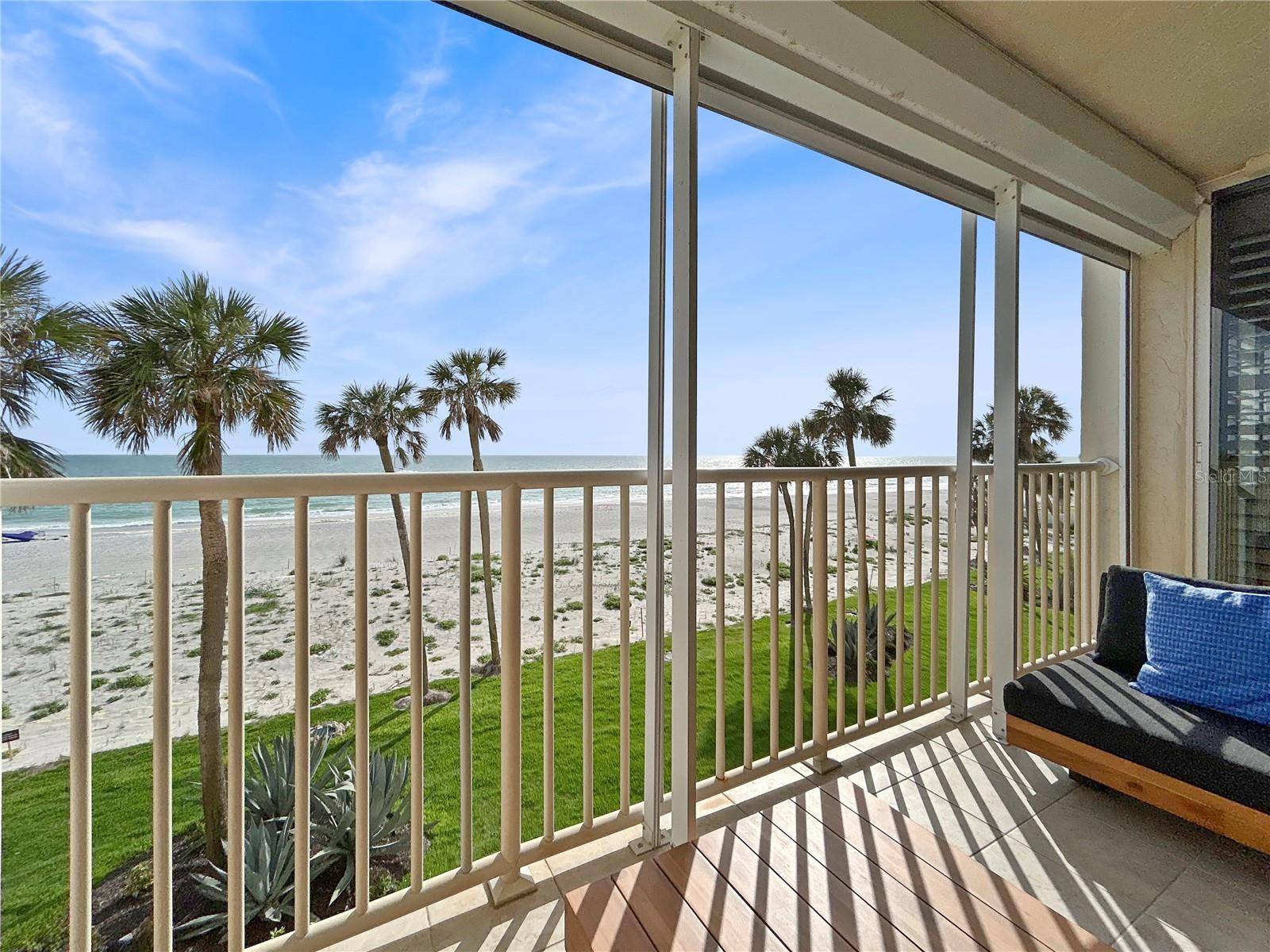 Longboat Key, FL 34228,4325 GULF OF MEXICO DR #305