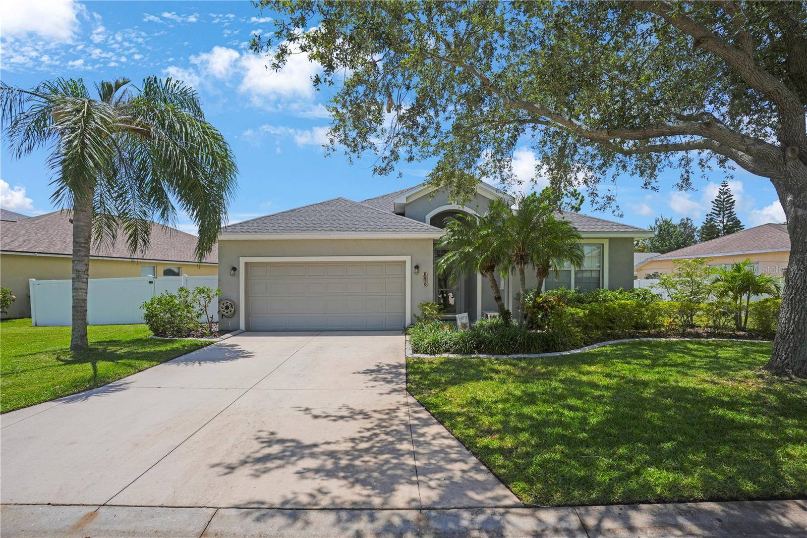 Palmetto, FL 34221,5419 LAKEHURST CT