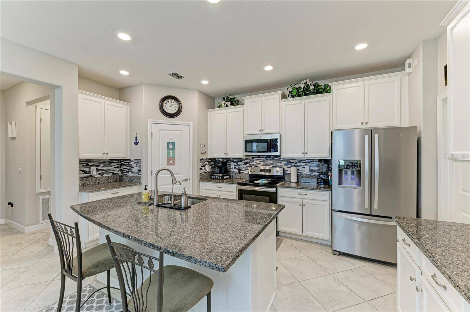 Riverview, FL 33579,10609 GREAT CORMORANT DR