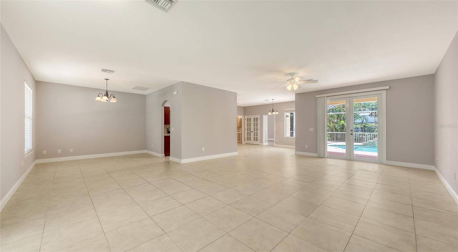 Nokomis, FL 34275,205 SUGARLOAF DR