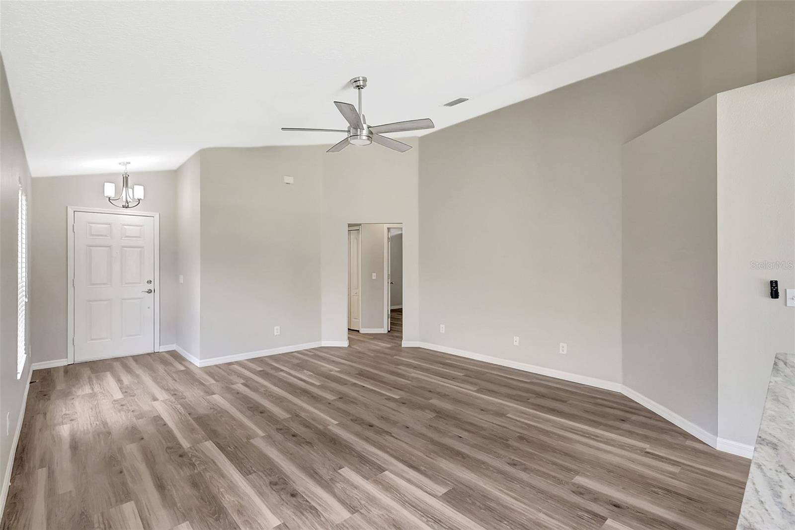 Lakewood Ranch, FL 34202,6352 ROBIN CV