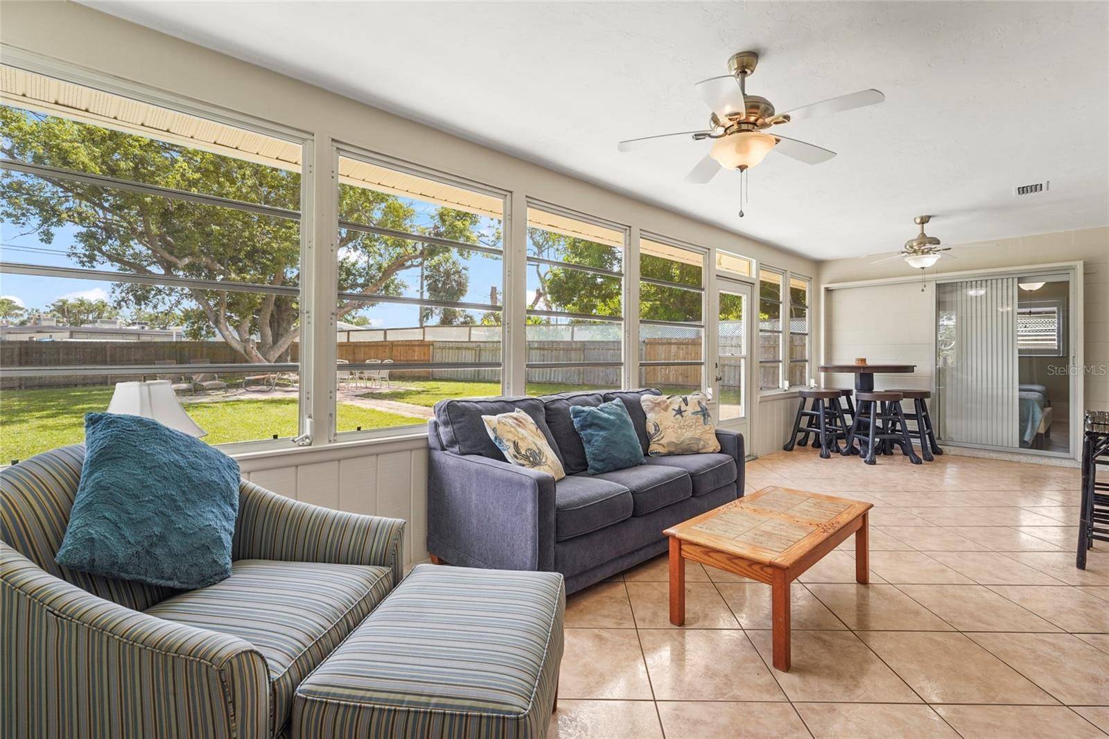 Sarasota, FL 34243,409 ARCHIBALD AVE