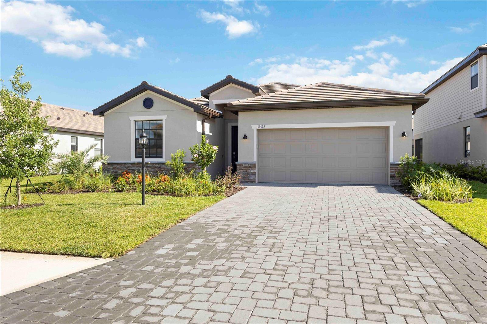Bradenton, FL 34211,15127 OXFORD GREY DR