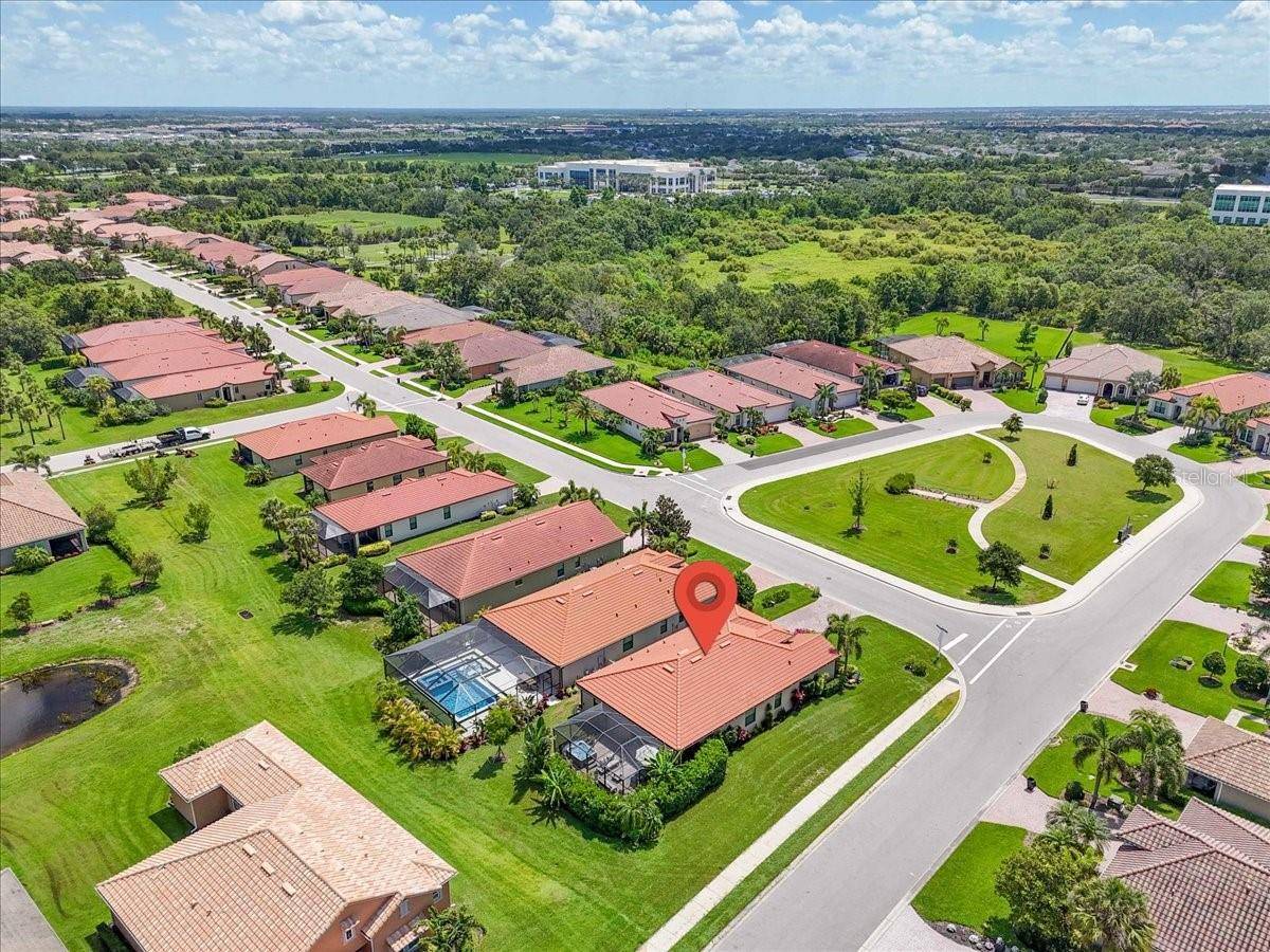 Bradenton, FL 34211,4602 ROYAL DORNOCH CIR