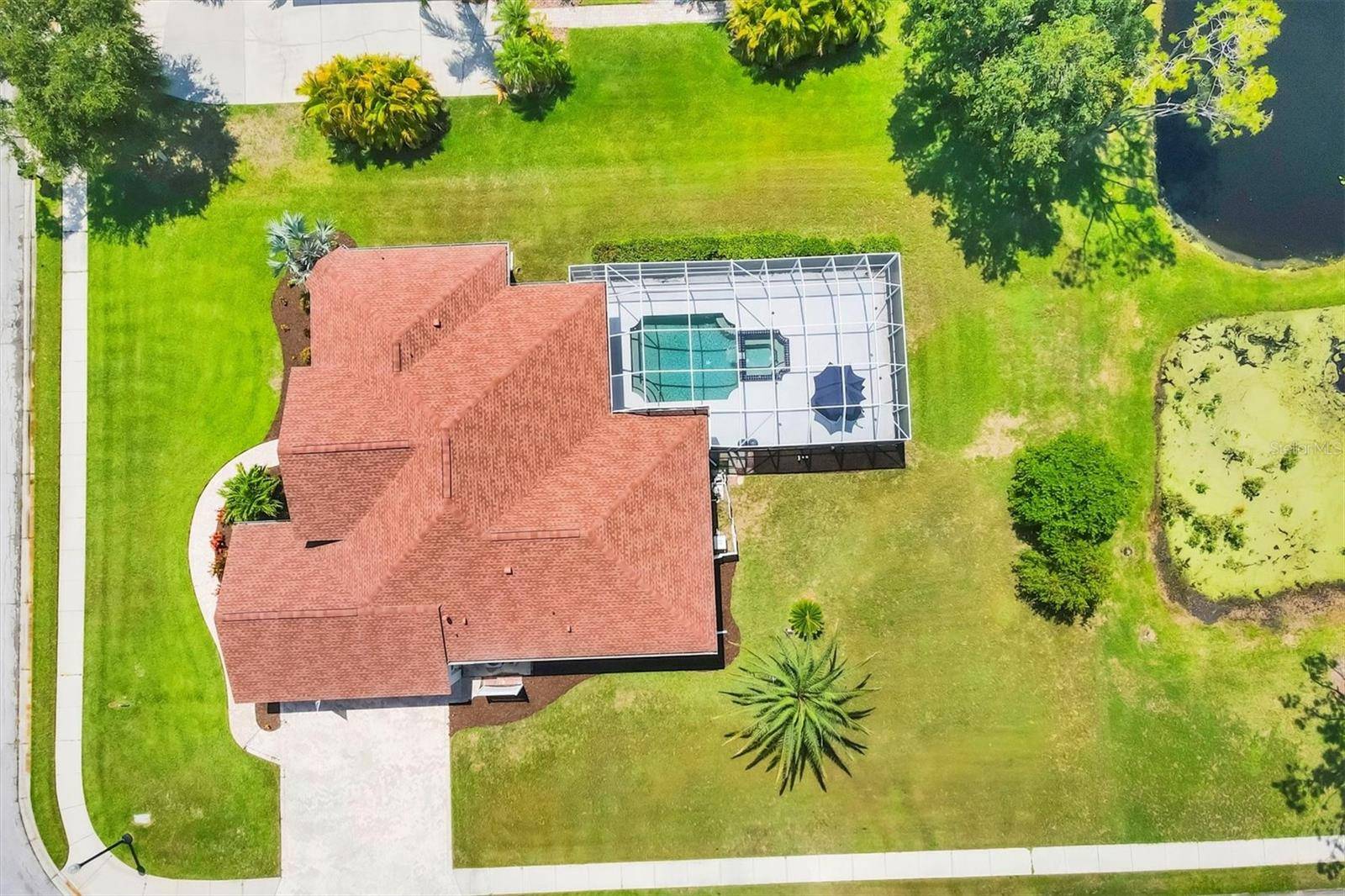 Bradenton, FL 34202,7133 DORNOUGH LN