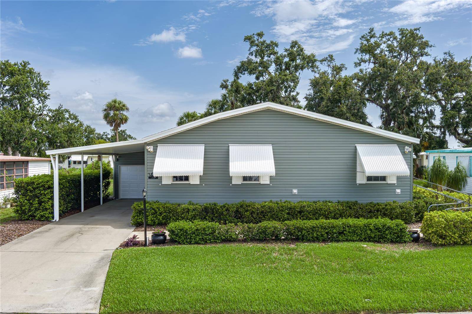 Palmetto, FL 34221,6710 36 AVE E #114