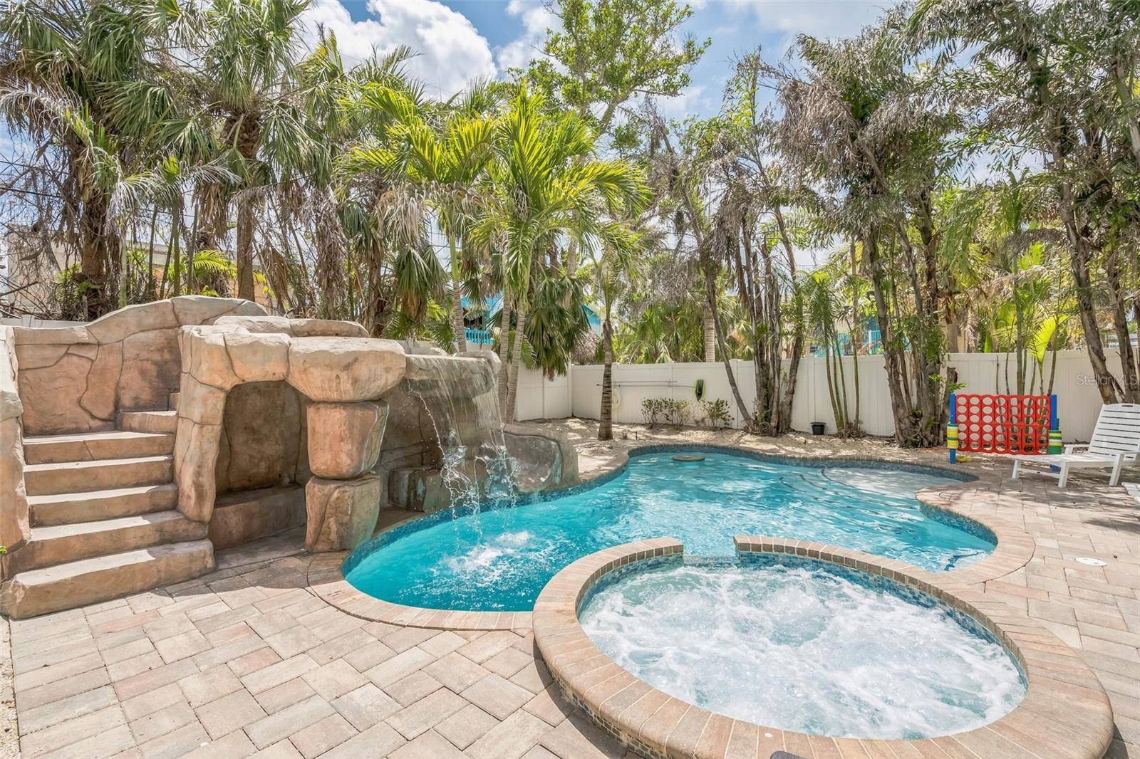 Sarasota, FL 34242,538 CANAL RD