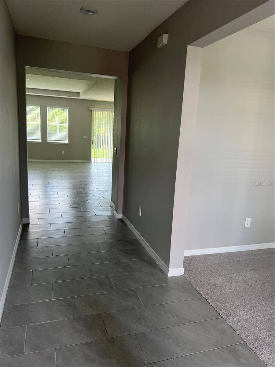Bradenton, FL 34211,17637 CANTARINA CV