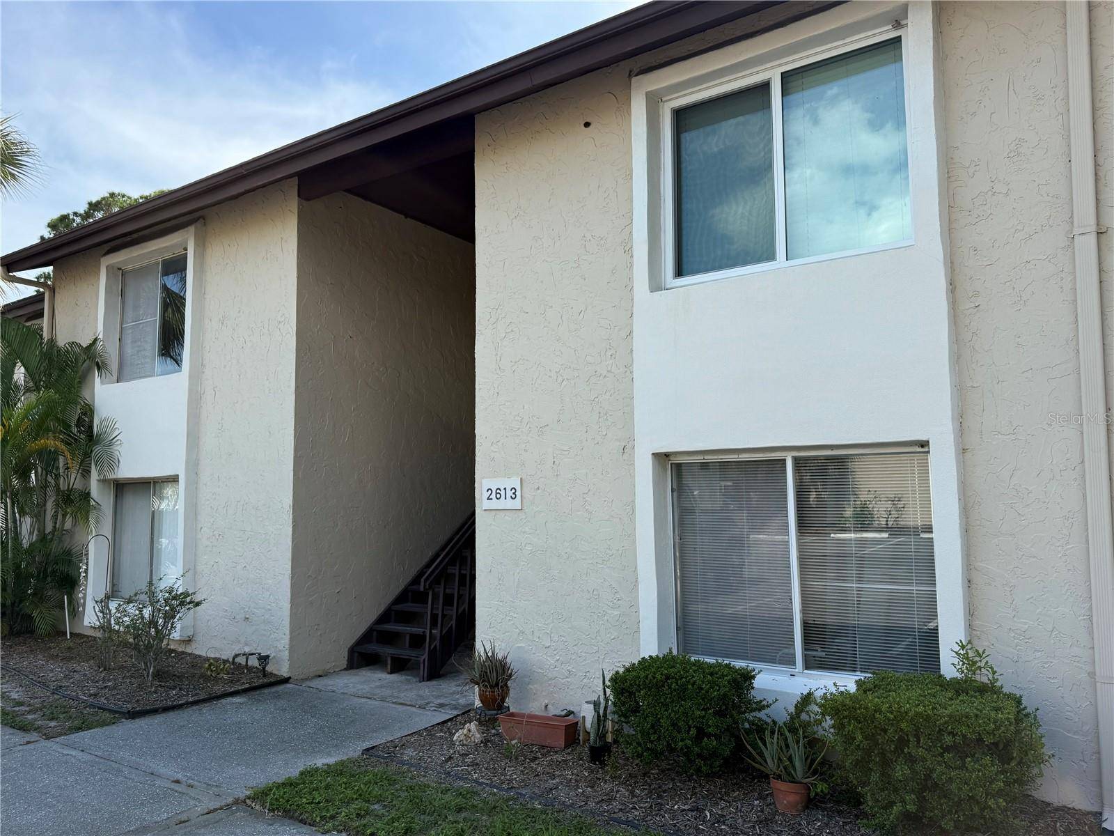 Sarasota, FL 34237,2613 PINE LAKE TER #C