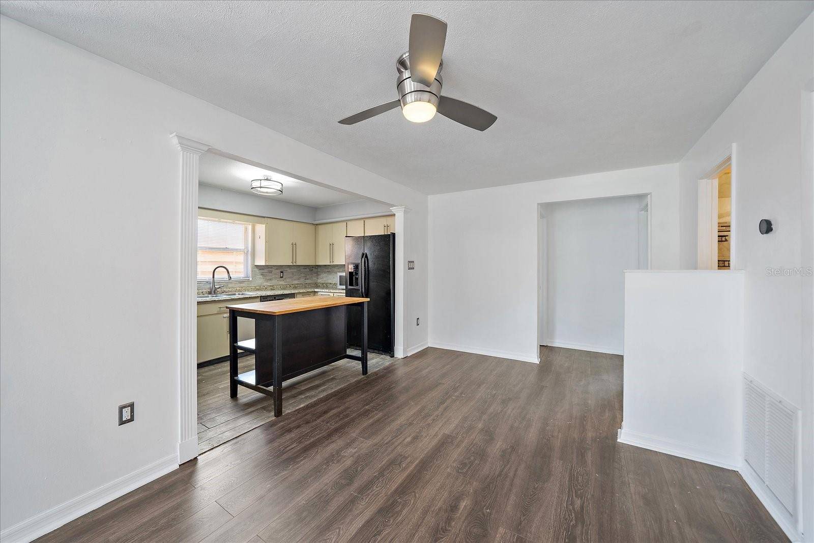 Sarasota, FL 34232,2619 ROBINSON AVE