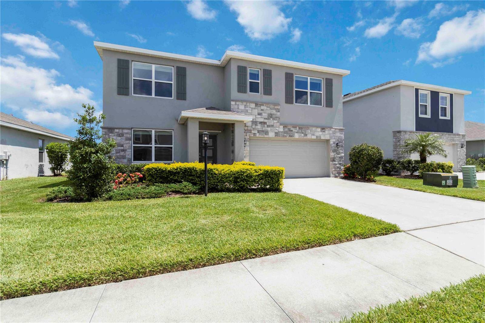 Bradenton, FL 34211,17209 BARNWOOD PL