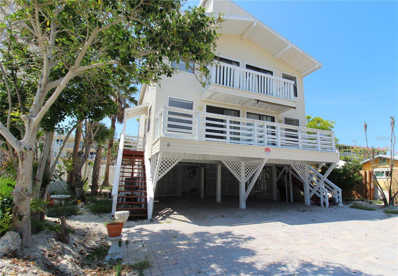 Englewood, FL 34223,60 BEACHCOMBER LN #A