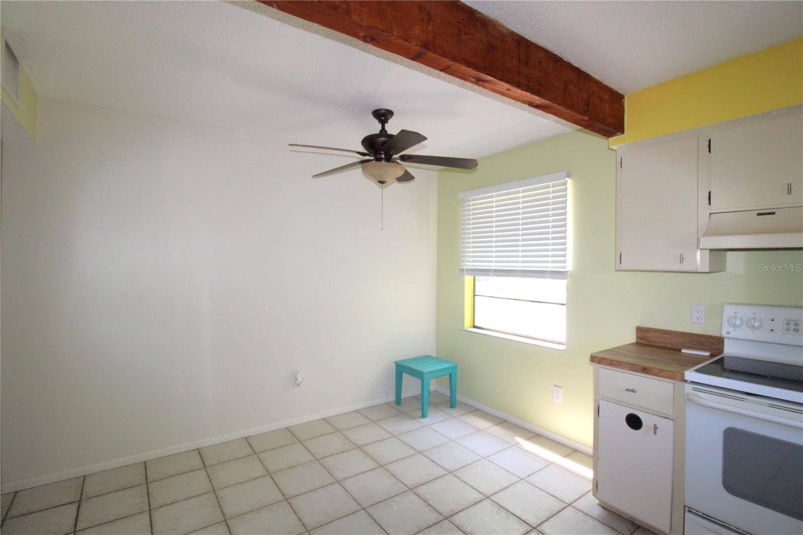 Englewood, FL 34223,60 BEACHCOMBER LN #B