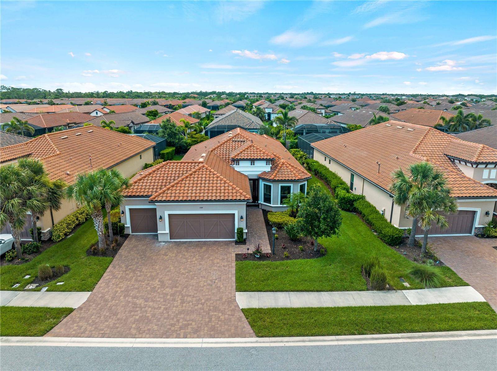 Sarasota, FL 34238,5364 SALCANO ST
