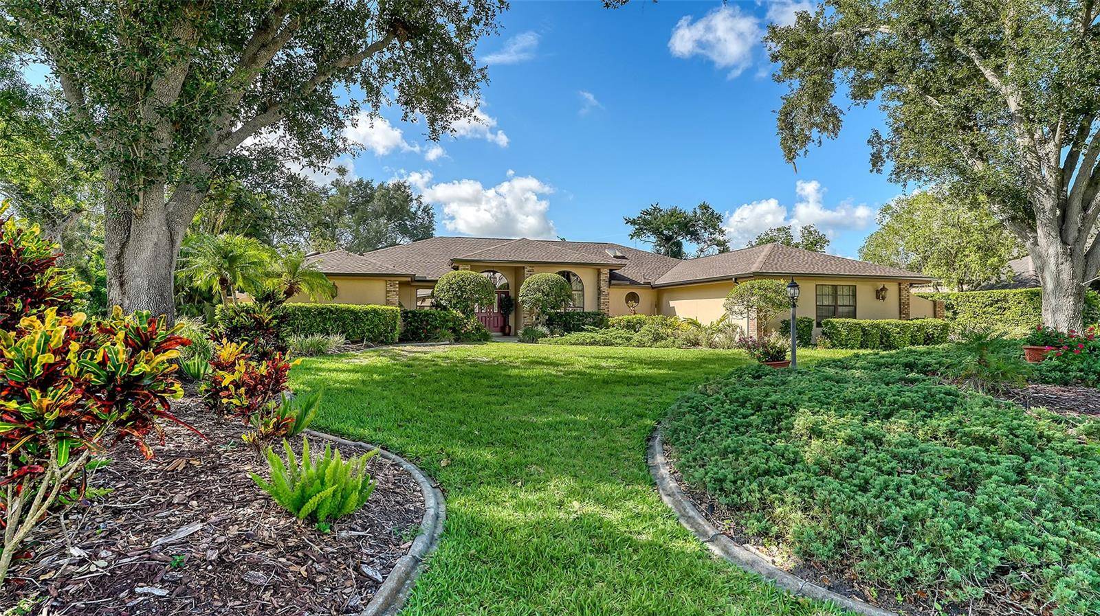 Sarasota, FL 34241,7426 WEEPING WILLOW BLVD