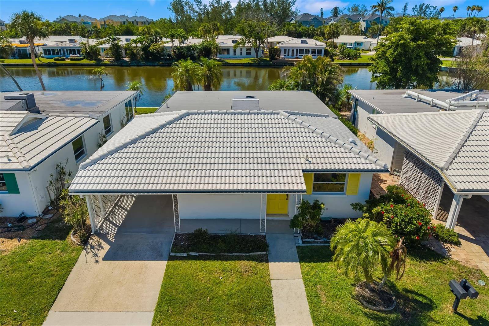 Longboat Key, FL 34228,564 SPANISH DR N