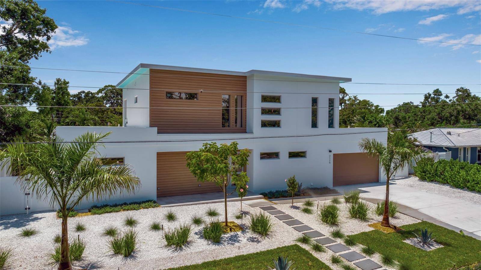Sarasota, FL 34239,2124 CLEMATIS PL