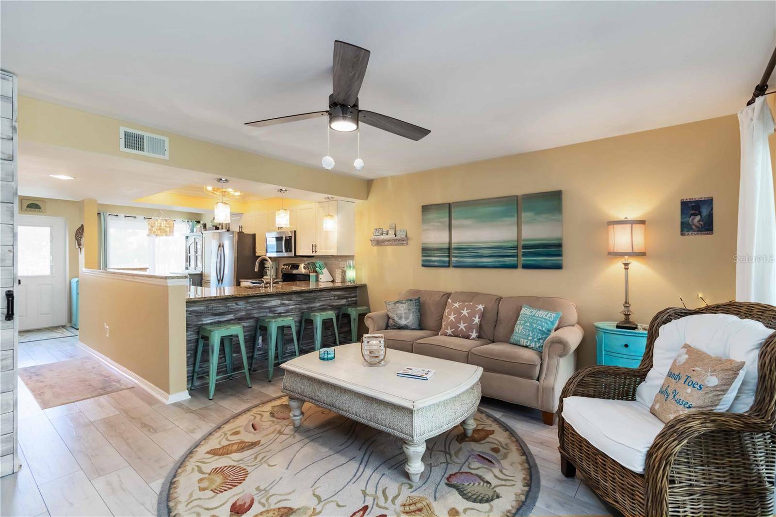Sarasota, FL 34231,1753 DAWN ST #305