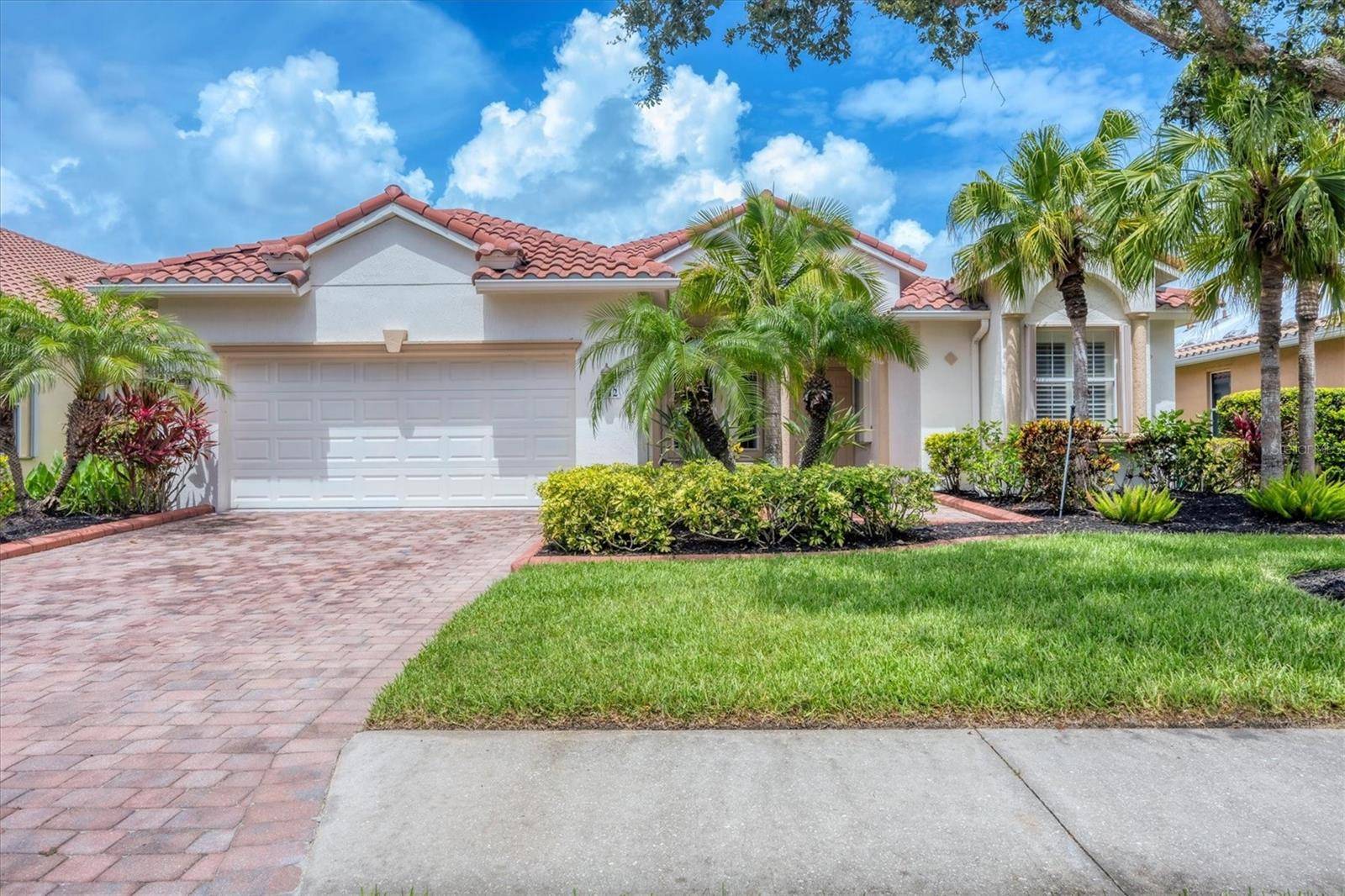 Sarasota, FL 34243,6312 41ST CT E