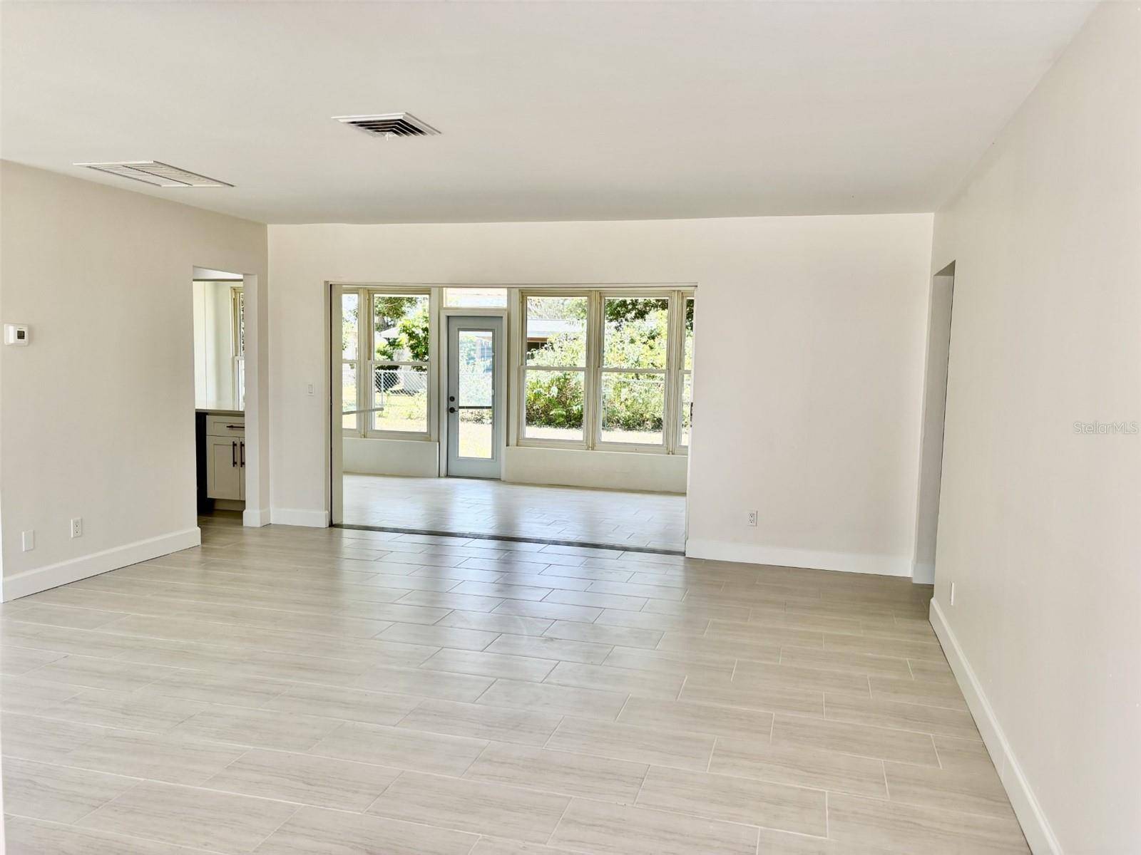 Venice, FL 34293,544 MOUNT VERNON DR