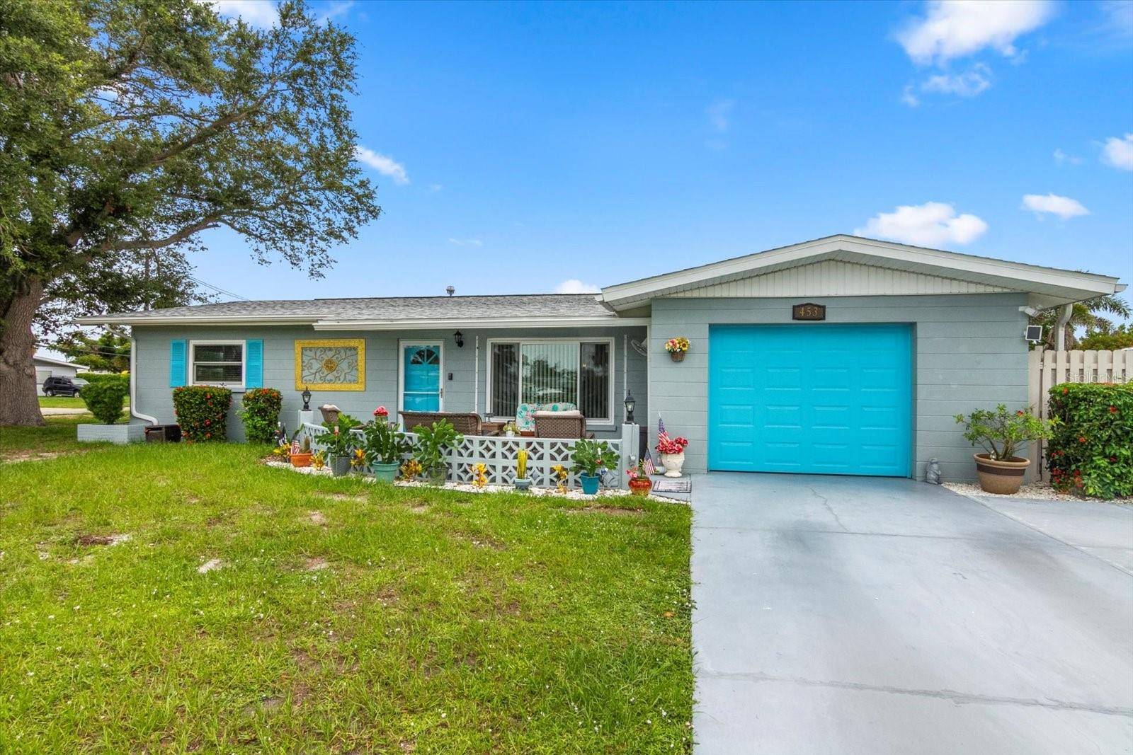 Venice, FL 34293,453 SANDLEWOOD DR