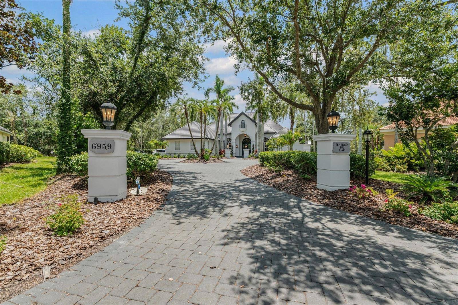 Bradenton, FL 34202,6959 WESTCHESTER CIR