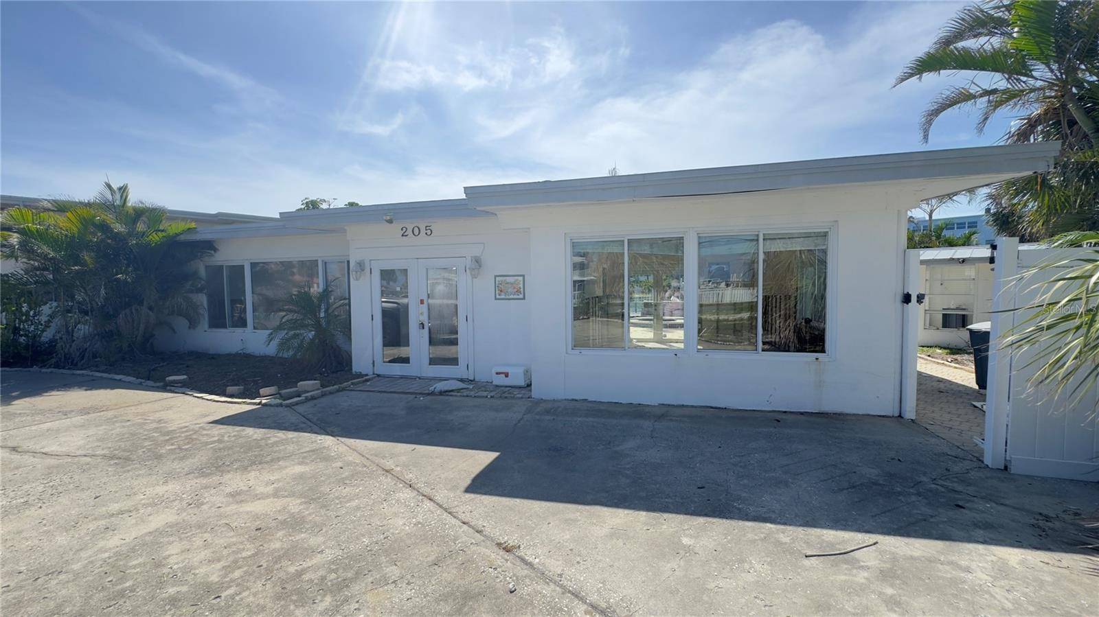 St Pete Beach, FL 33706,205 55TH AVE