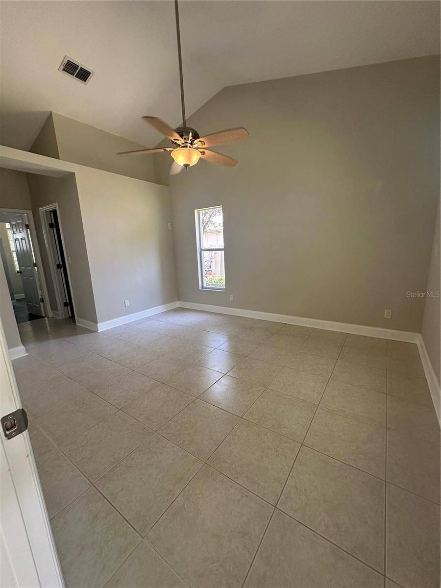 Tarpon Springs, FL 34689,185 WOOD DOVE AVE