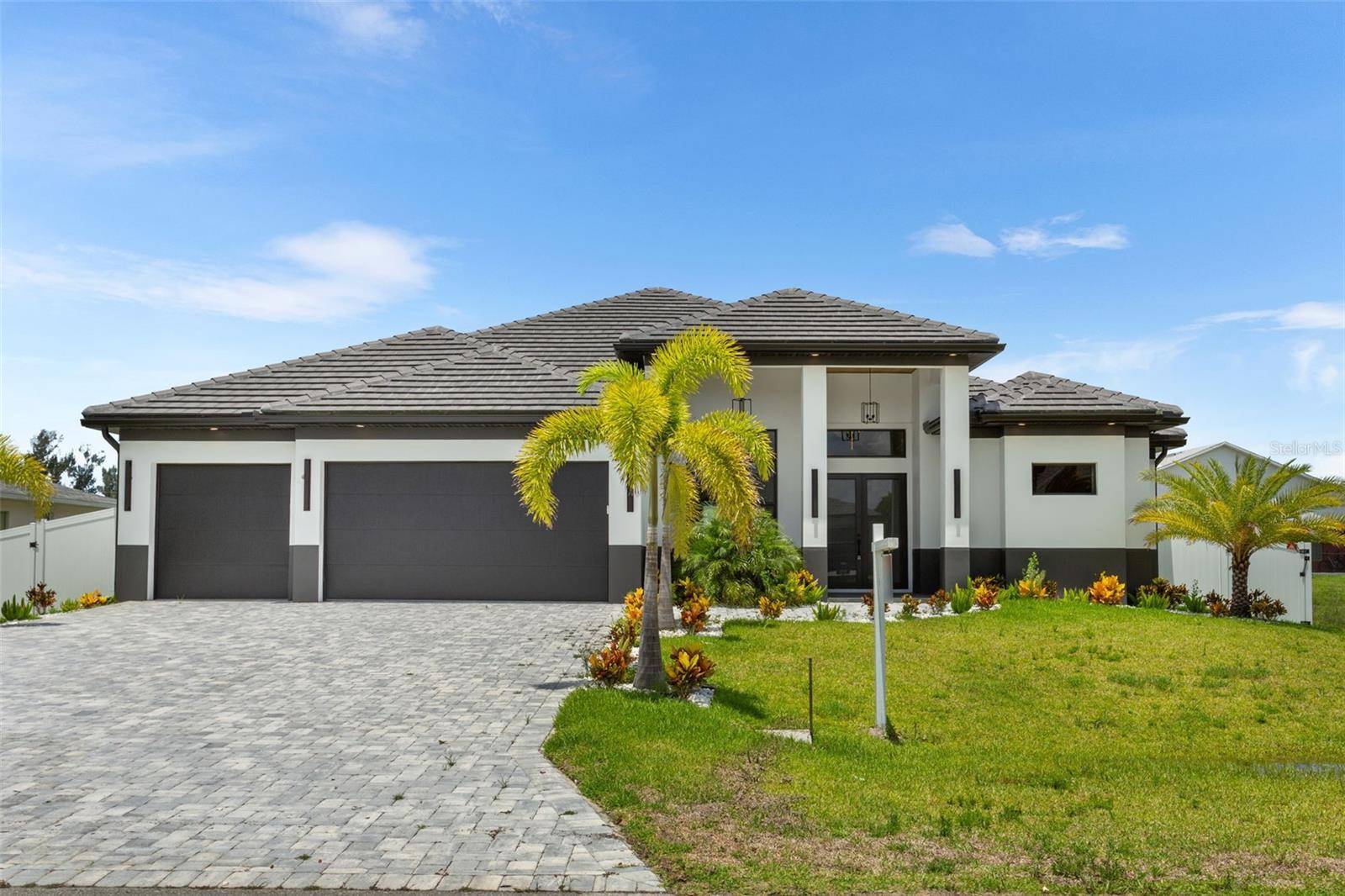 Cape Coral, FL 33991,10 SW 33RD AVE
