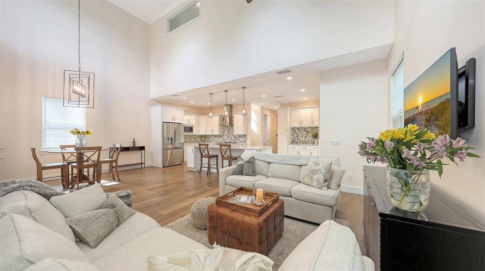 Sarasota, FL 34239,2410 PROSPECT ST
