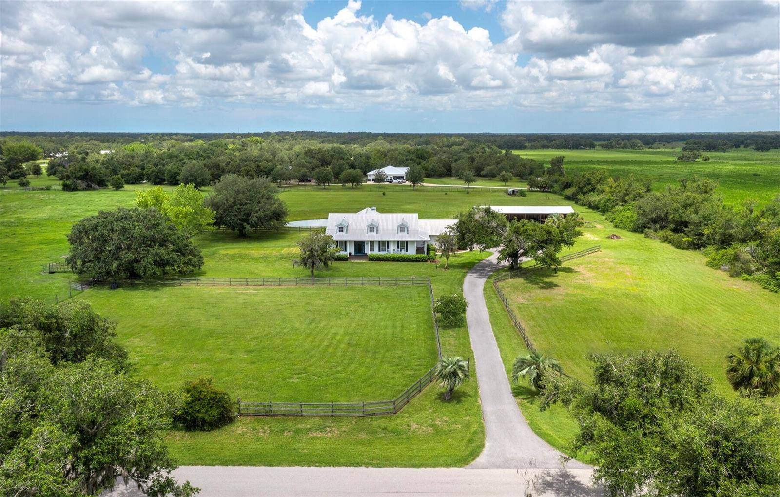 Sarasota, FL 34240,3100 LENA LN