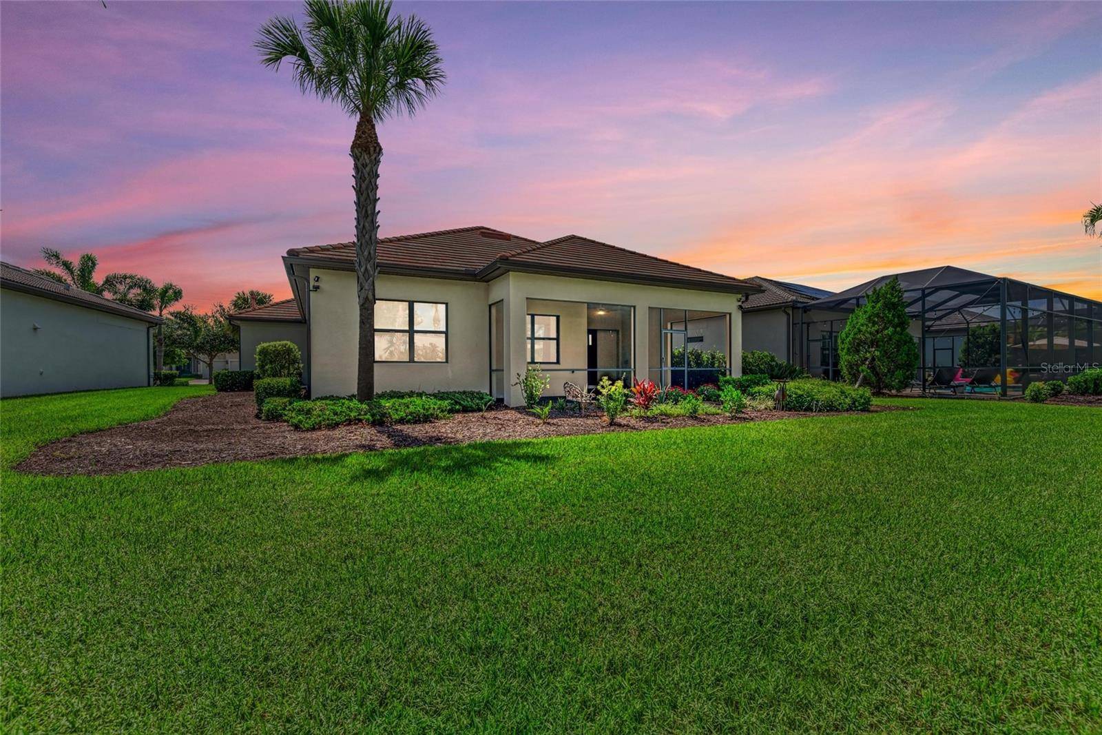 Sarasota, FL 34240,7781 GRANDE SHORES DR