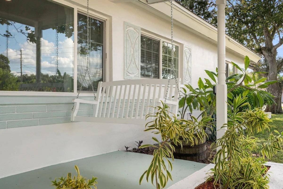 St Petersburg, FL 33709,6180 42ND AVE N