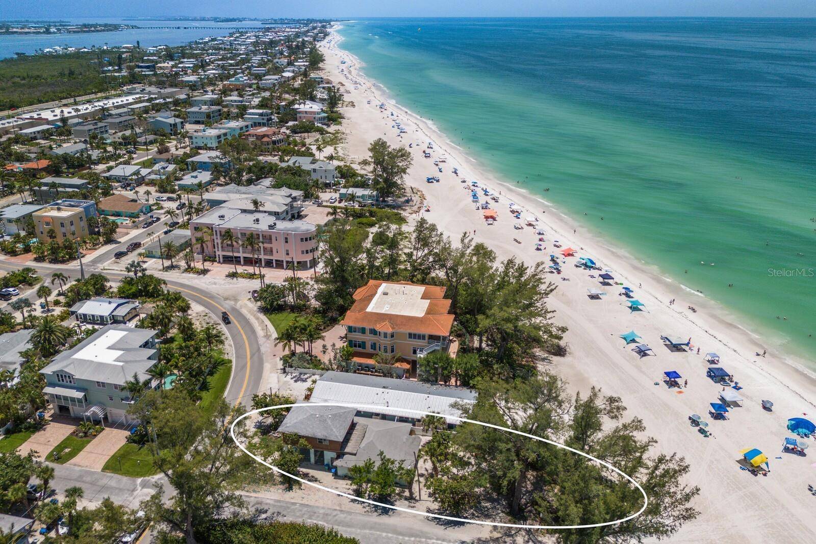 Holmes Beach, FL 34217,3720 GULF DR