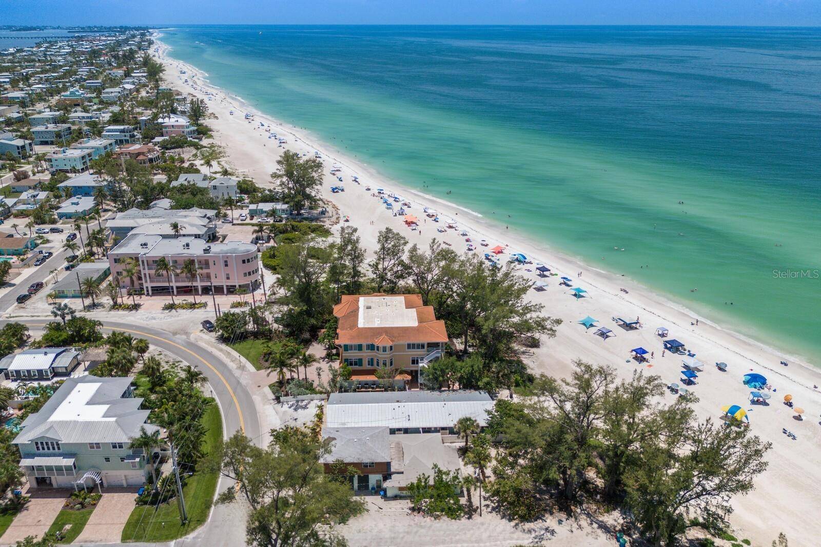 Holmes Beach, FL 34217,3720 GULF DR