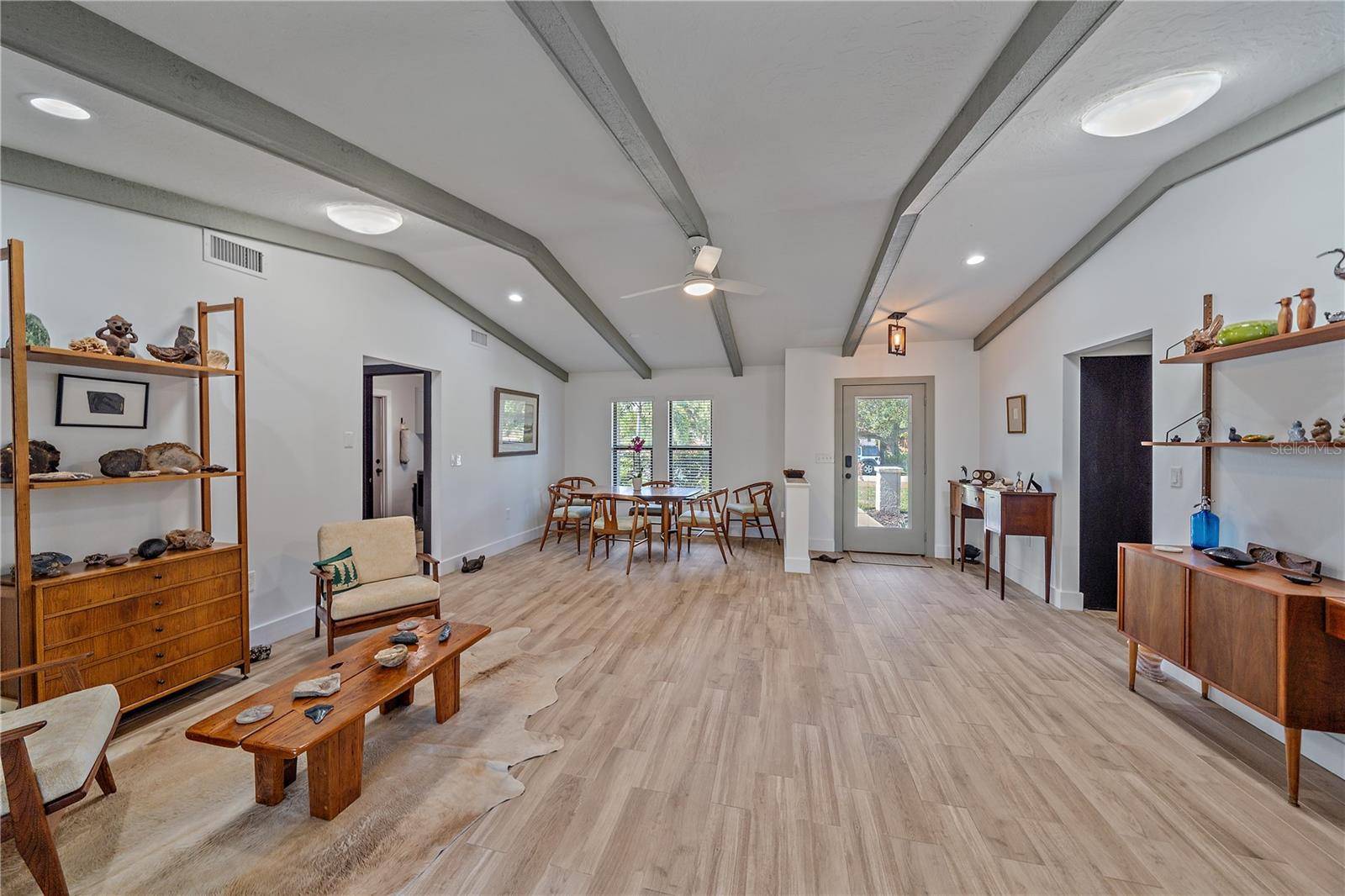 Sarasota, FL 34233,4396 PASADENA CIR