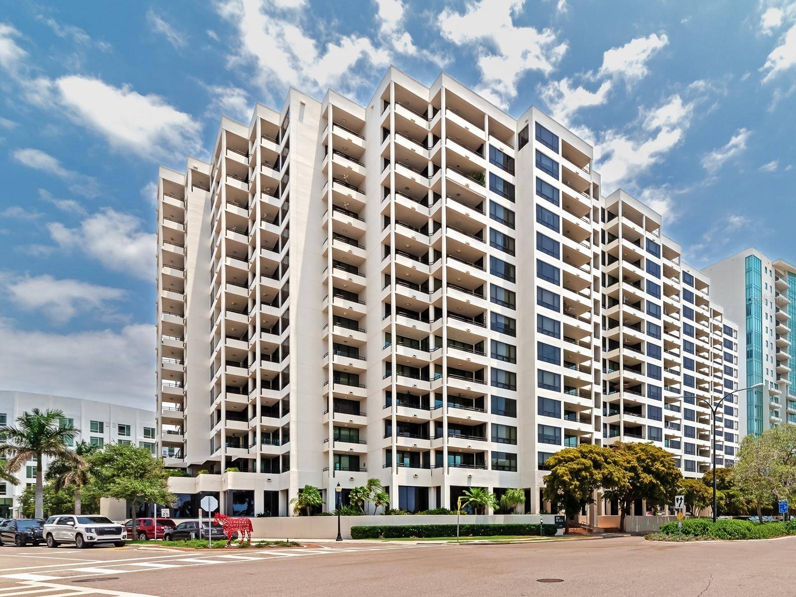 Sarasota, FL 34236,1255 N GULFSTREAM AVE #402