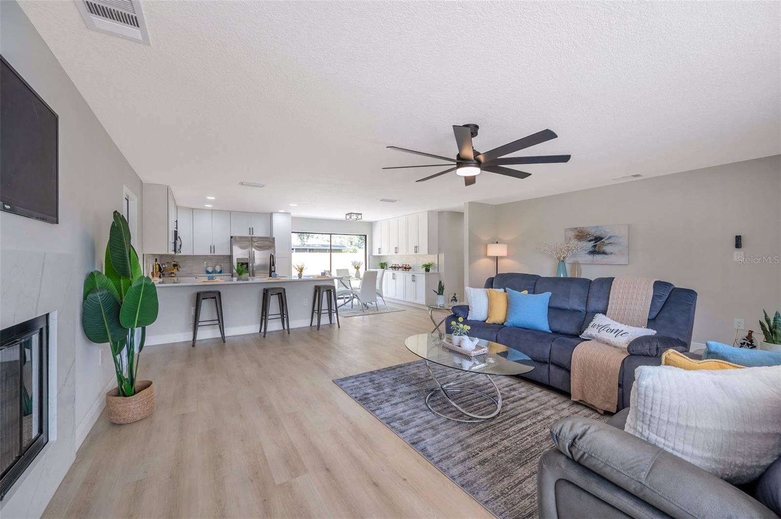 Sarasota, FL 34235,5032 BARCELONA AVE