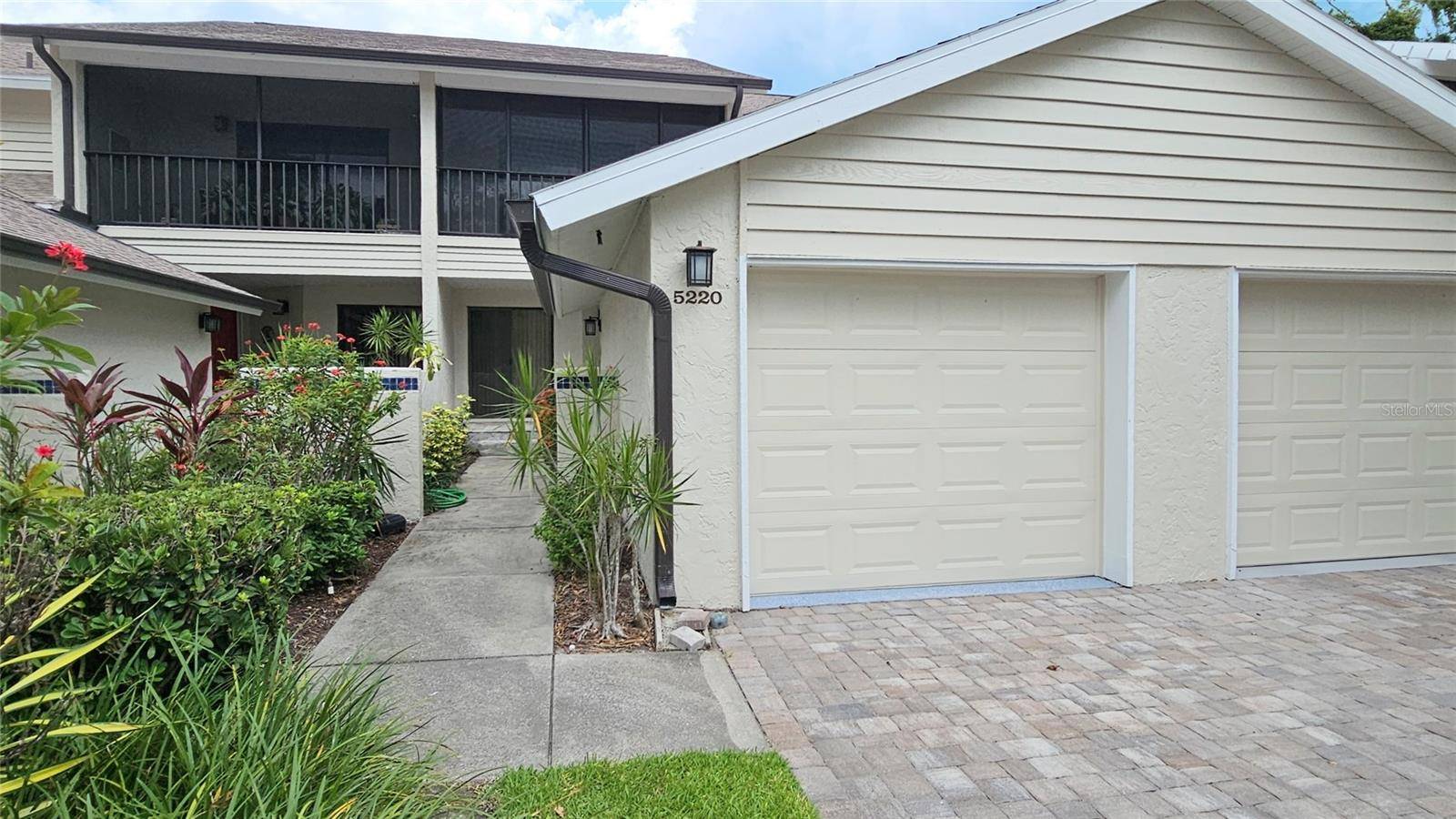 Sarasota, FL 34231,5220 LANDINGS BLVD #104
