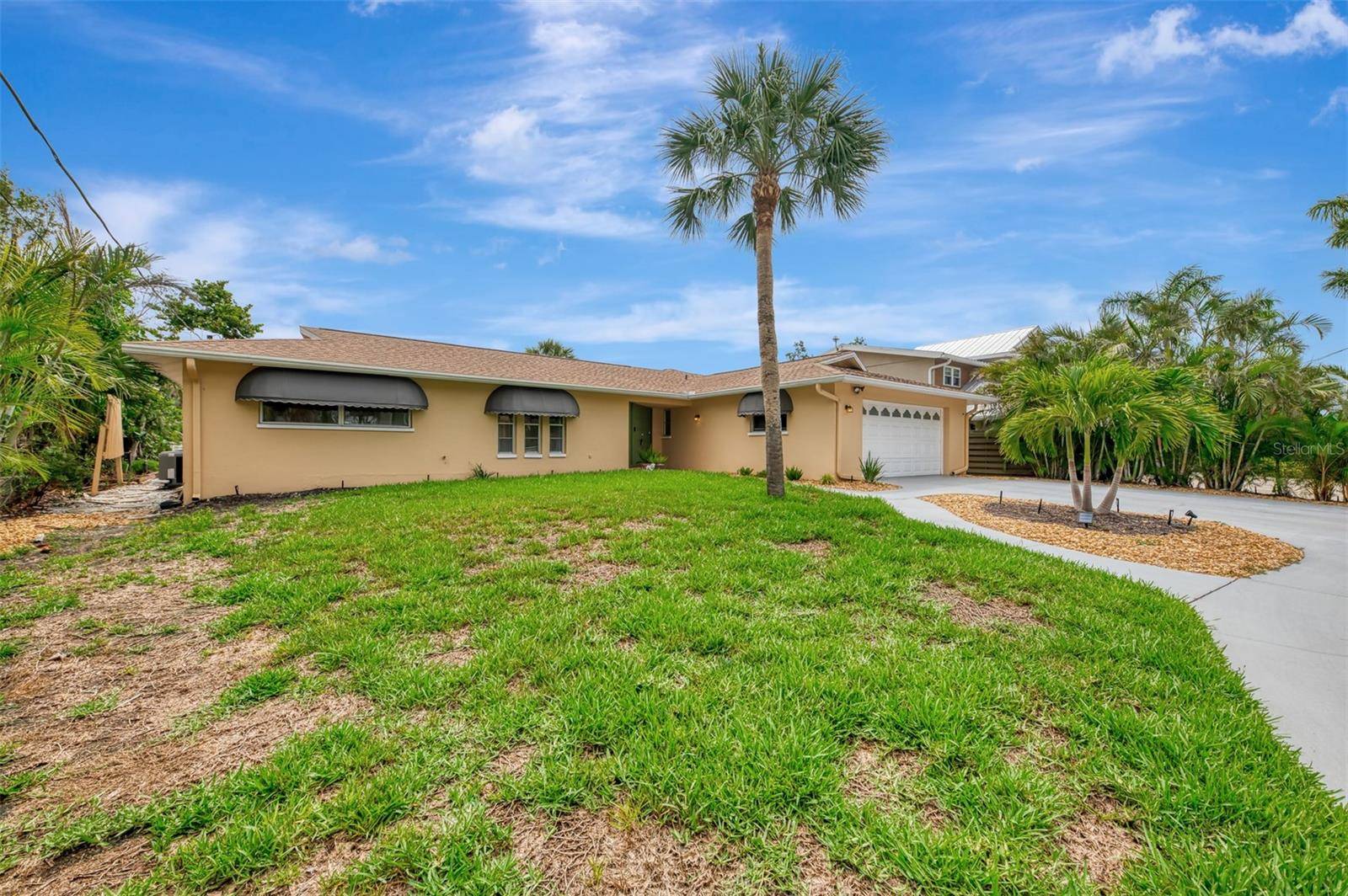 Sarasota, FL 34242,4946 COMMONWEALTH DR