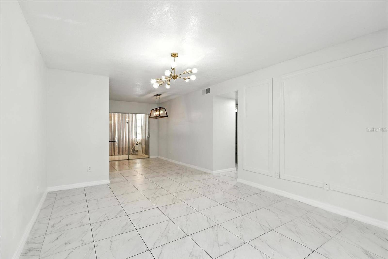 Bradenton, FL 34207,4507 9TH ST W #J11