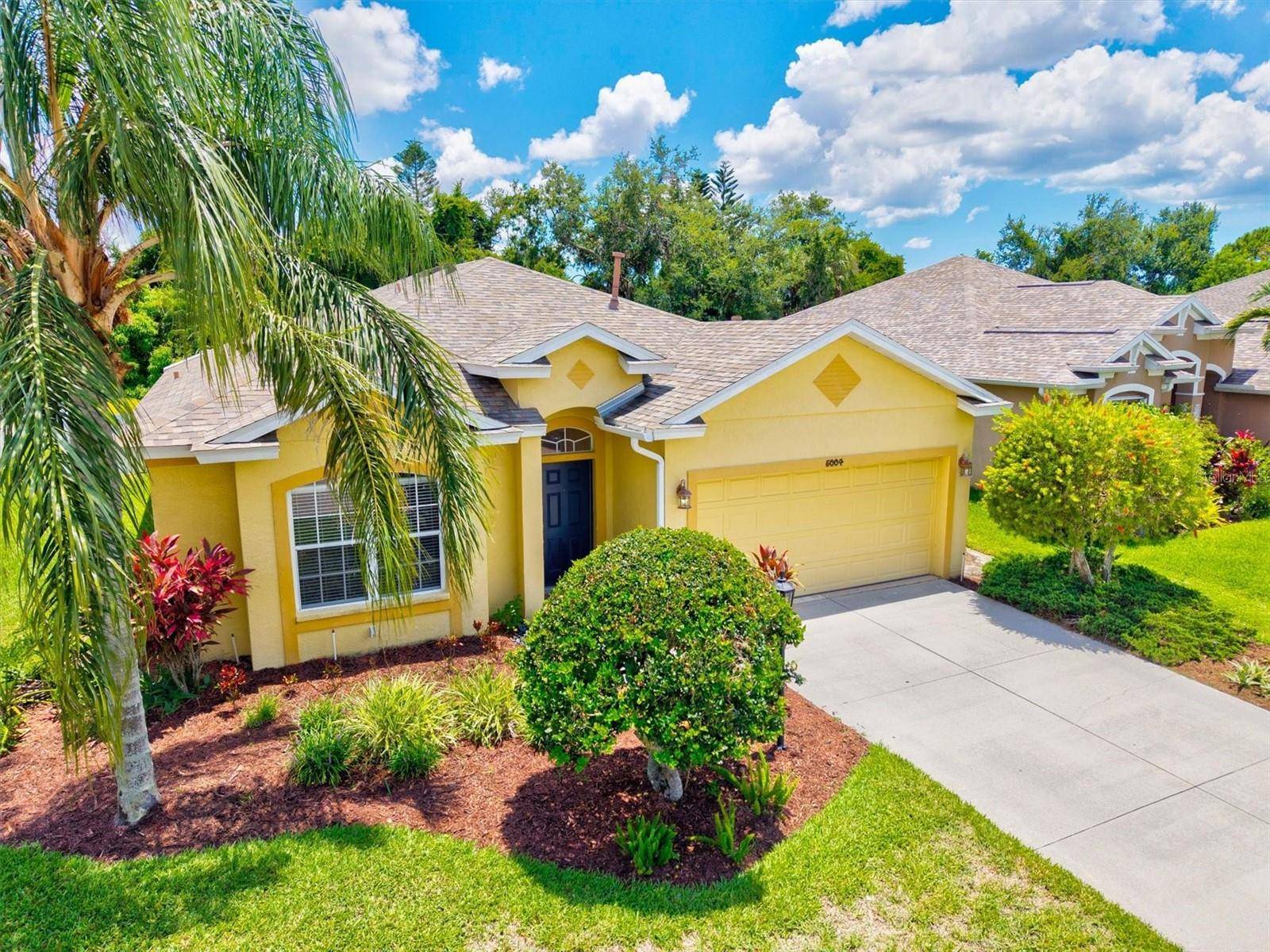 Sarasota, FL 34243,5004 CREEKSIDE TRL