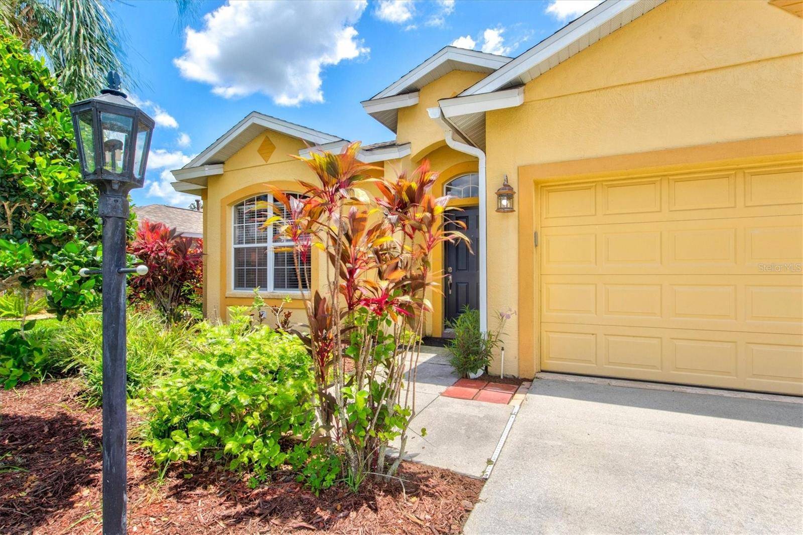 Sarasota, FL 34243,5004 CREEKSIDE TRL