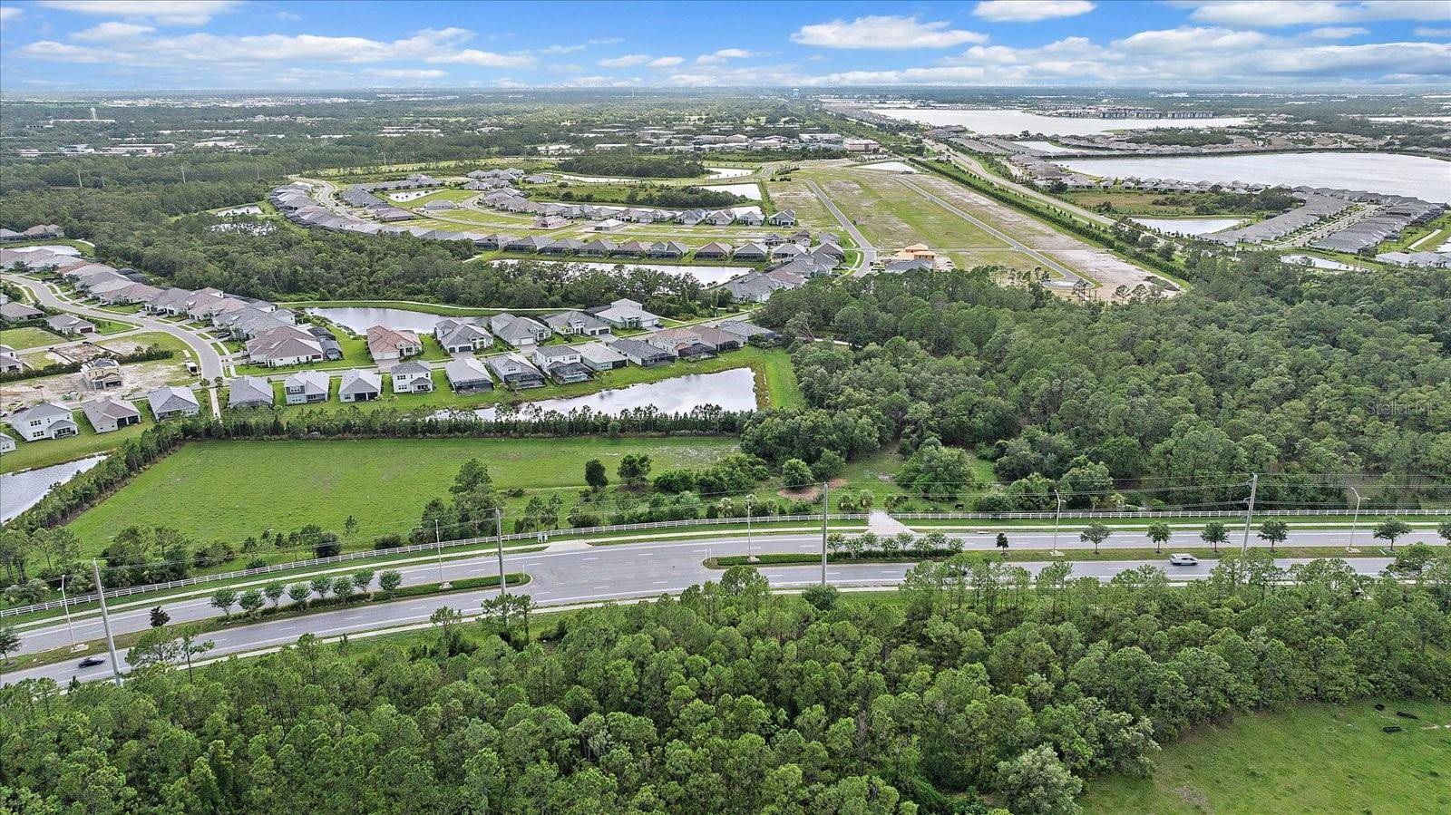 Sarasota, FL 34240,1901 LORRAINE RD