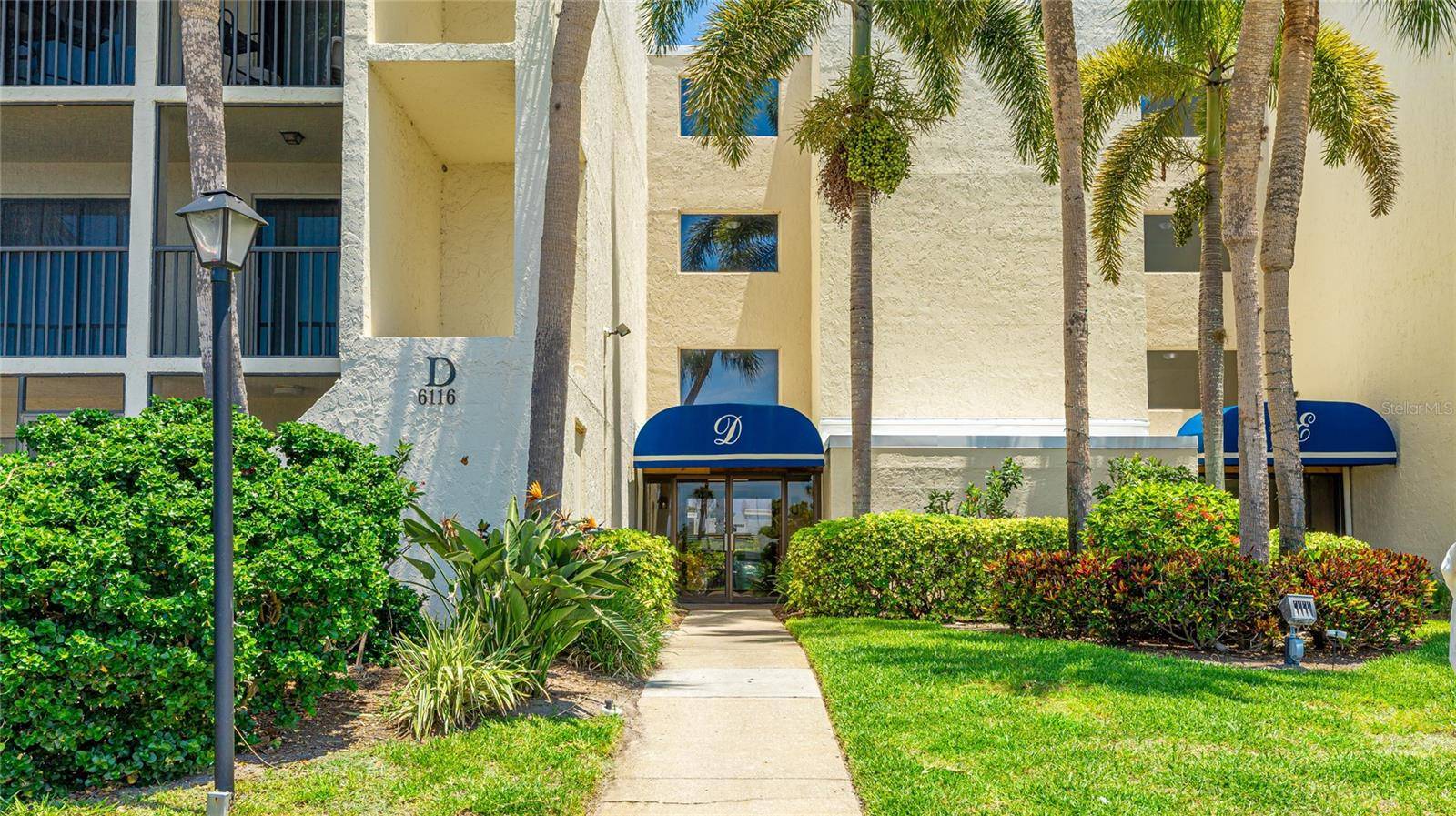 Bradenton, FL 34210,6116 43RD ST W #201D