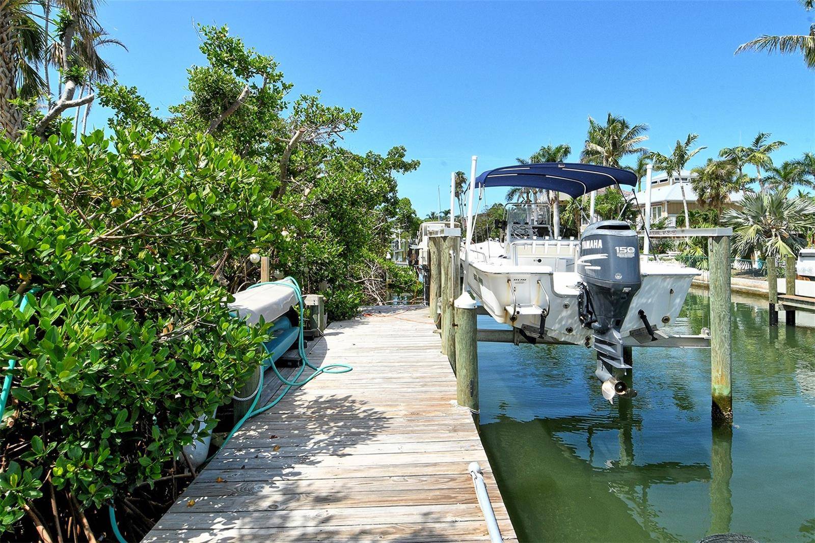 Longboat Key, FL 34228,701 MARBURY LANE