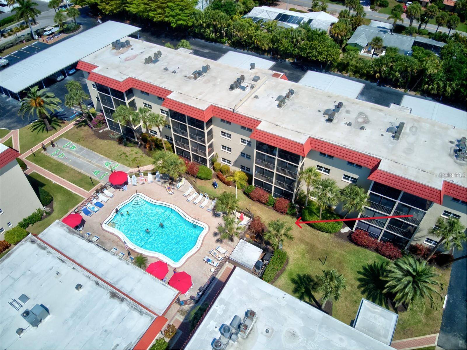 Sarasota, FL 34242,915 BEACH RD #321