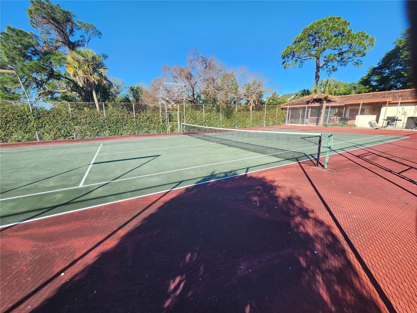 Bradenton, FL 34209,7500 40TH AVE W #107