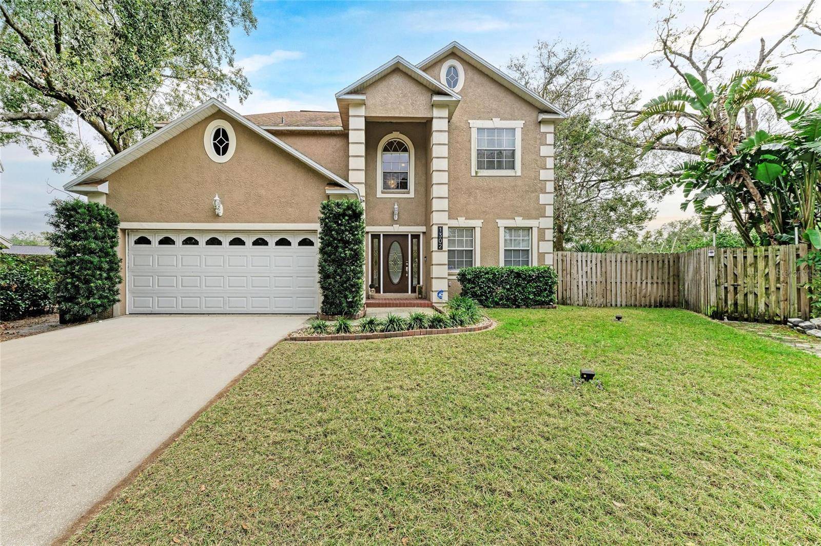 Tampa, FL 33604,1302 W CARISSA CT